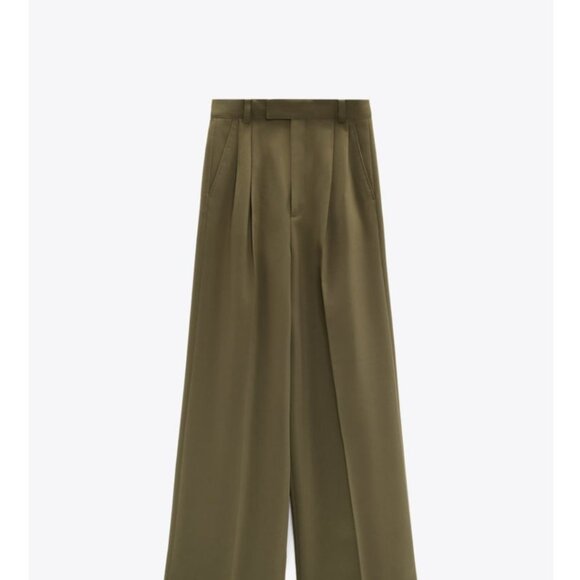 Pleated straight-leg pants - Picture 2 of 8